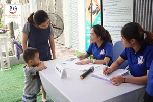 Khám sức khỏe và tư vấn dinh dưỡng miễn phí tại Mầm non Tân Thời Đại cơ sở Tân Tây Đô 30/09/2018 