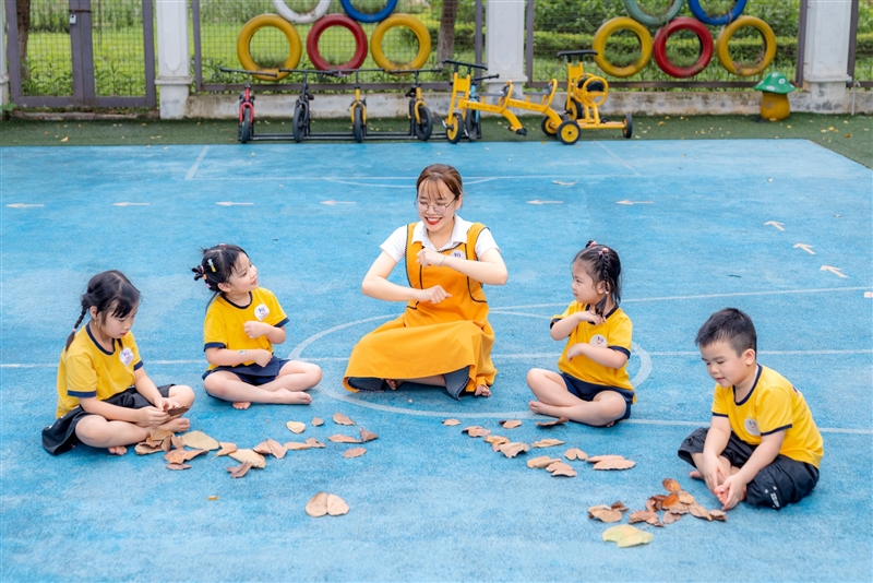 TÂN THỜI ĐẠI TUYỂN DỤNG GIÁO VIÊN MẦM NON 