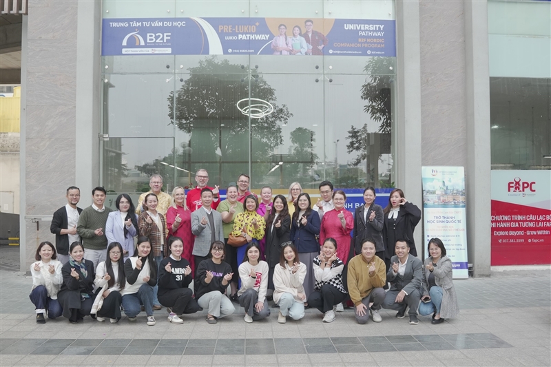 ĐOÀN HIỆU TRƯỞNG PHẦN LAN CHÍNH THỨC THĂM VÀ LÀM VIỆC CÙNG BLĐ HỆ THỐNG GIÁO DỤC TÂN THỜI ĐẠI